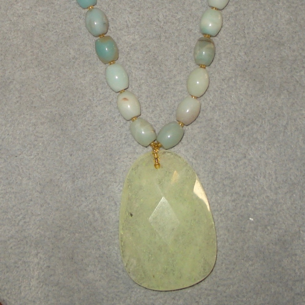 George Faceted Green Quartz n Blue Beaded Lamar Pendant Choker Necklace